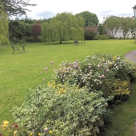 The Gardens Guest