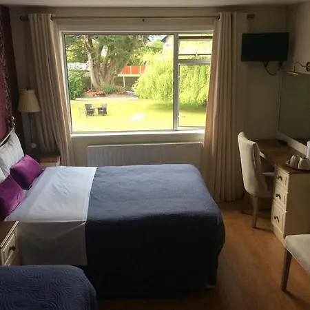 Panzió The Gardens Guest 3*